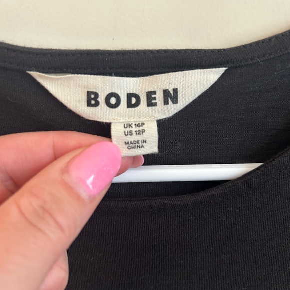 Boden Emma Tiered Jersey Midi Dress - Black - size 12P - Picture 3 of 5